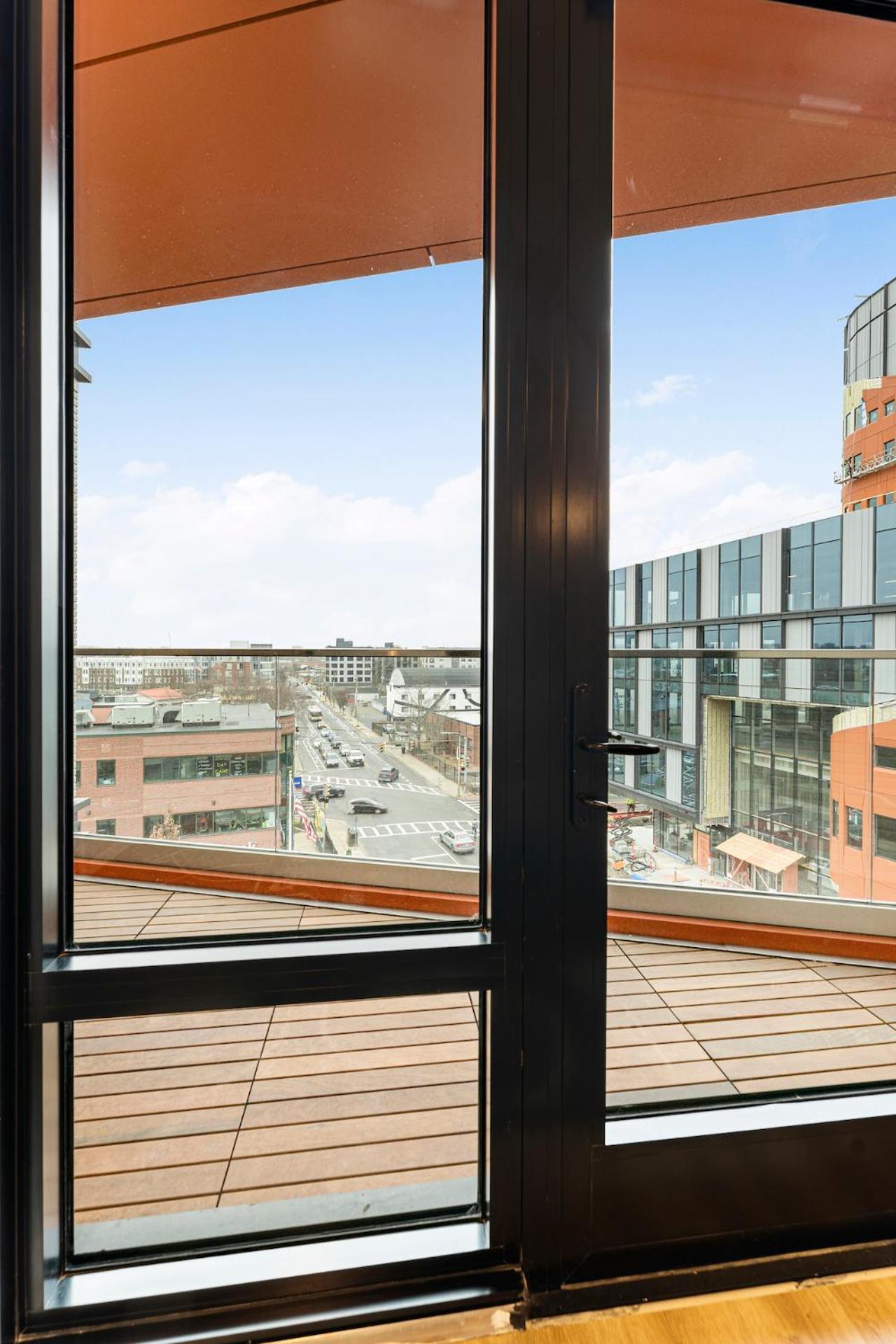 Furnished Luxury Apartment Next To Harvard Stadium Бостон Екстер'єр фото